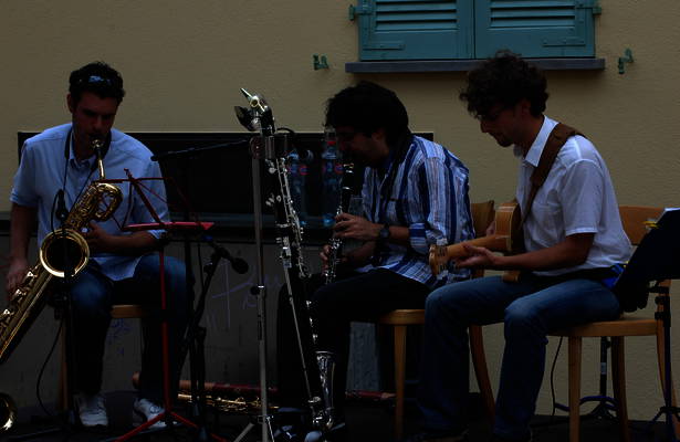 TRIO DASSIÉ-MUTO-SANTILLI :: Mauro Dassié, chitarra elettrica; Giordano Muto, sassofono; Marco Santilli, sassofono