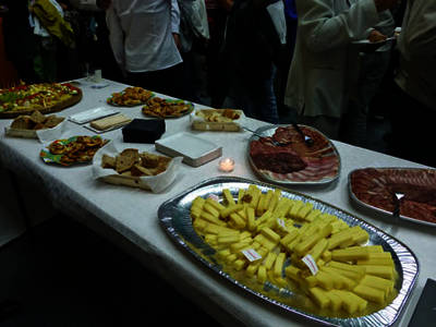 Uno dei tavoli dello spuntino offerto dopo il concerto “Ricercar Gottardo” Uno dei tavoli dello spuntino offerto dopo il concerto “Ricercar Gottardo”