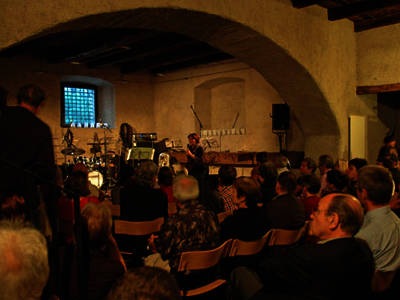 Francesca Pedrina illustra il programma comunitario al Dazio Grande di Rodi Francesca Pedrina illustra il programma comunitario al Dazio Grande di Rodi